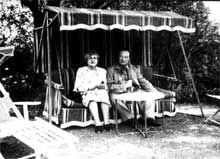 Alma & Franz Werfel in Los Angeles