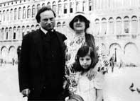Alma with Franz Werfel and Manon on St. Mark's square in Venice