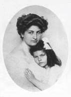 Alma and her daughter Anna